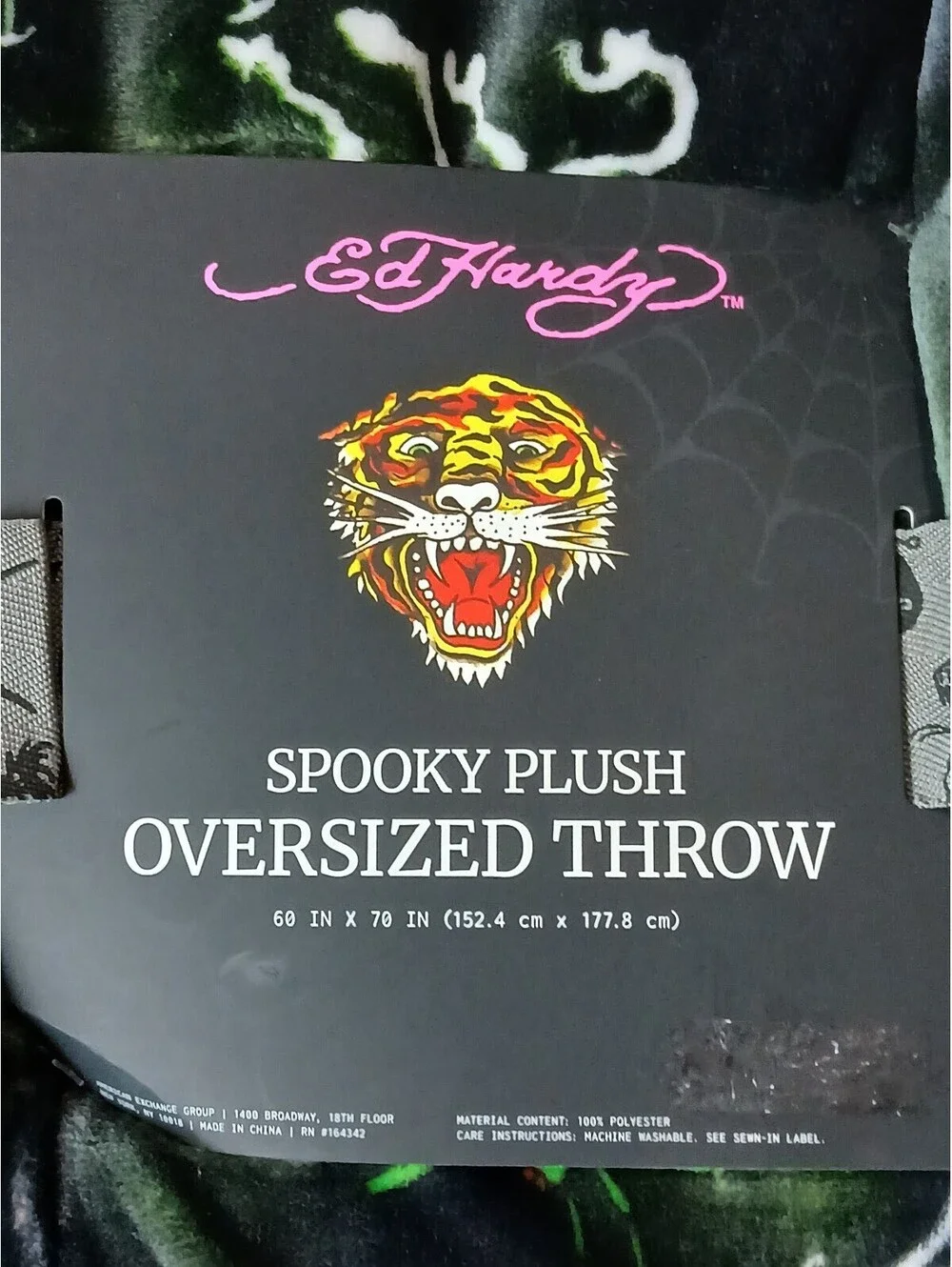 Ed Hardy Spooky Halloween Plush Throw Blanket Gothic Cat Spiderweb NWT